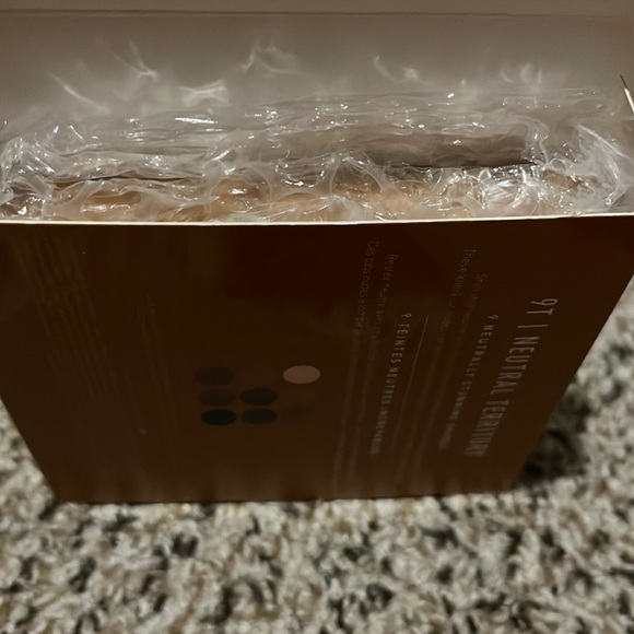 Morphe 9t neutral territory palette - Picture 2 of 3